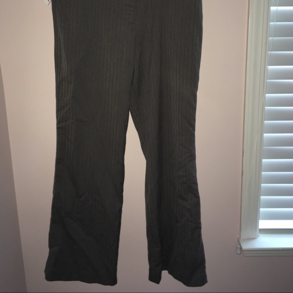 Gray work pants. - Picture 2 of 3